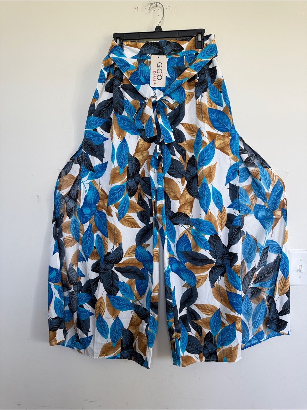 GGO Plus Blue Leaf-Print Wide Leg Pants with Tie Waist